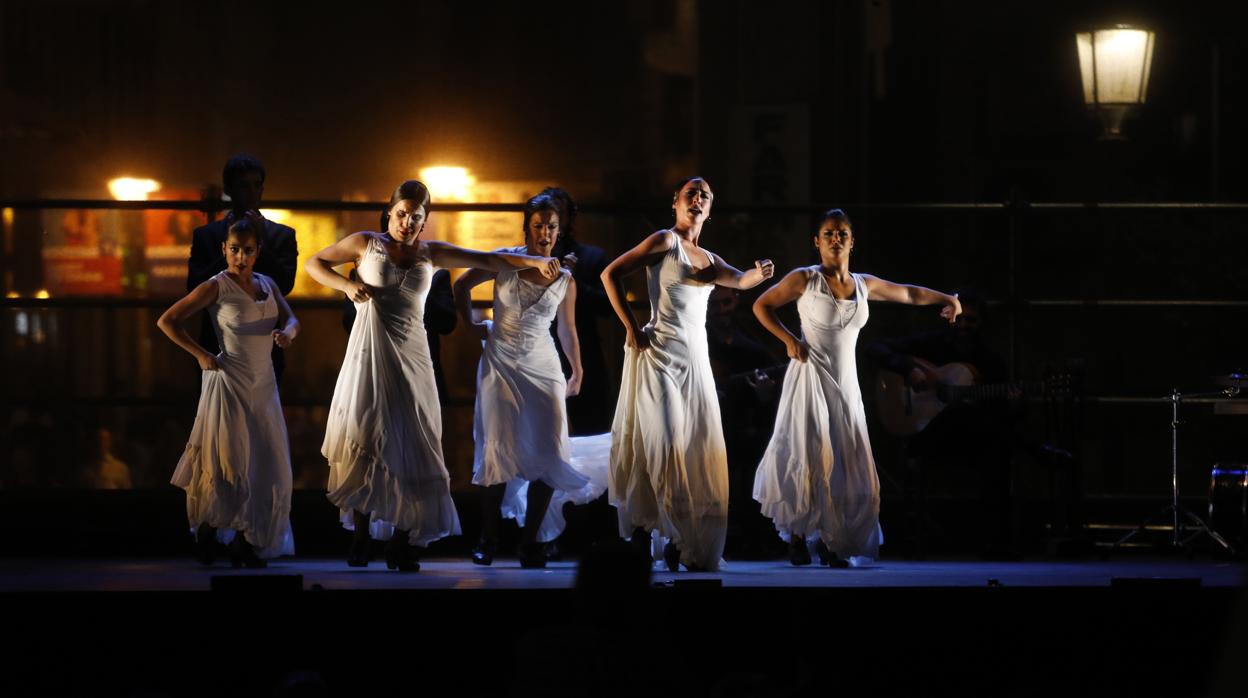 El Ballet Flamenco de Andalucía durante una actuación en Córdoba