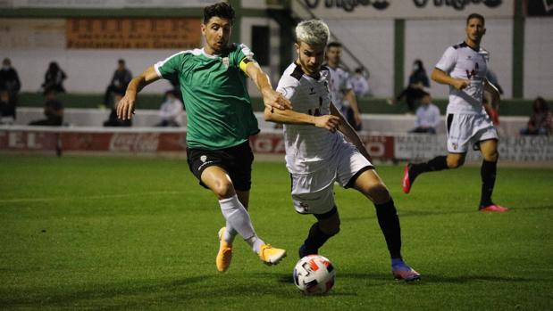 Córonavirus Córdoba | El Pozoblanco ve aplazado su partido de este domingo ante el Castilleja