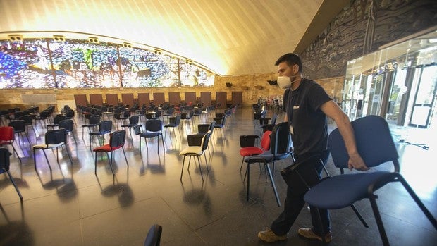 Unos 2.000 aspirantes a Policía Local se examinan en medio de estrictas medidas por el Covid-19