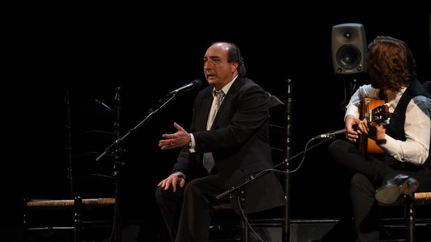 El Calli en el Gran Teatro y poemas de Miguel Hernández en la Casa Góngora