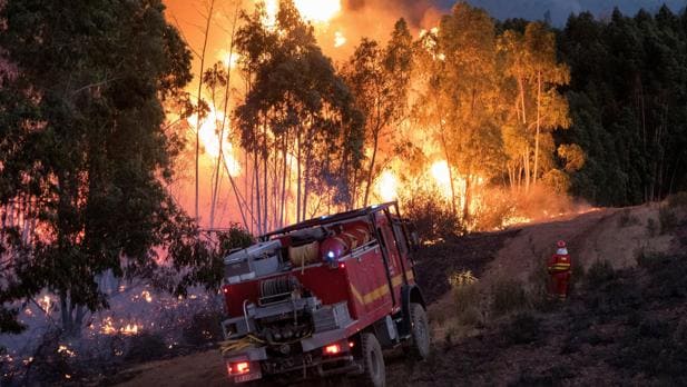 El incendio de Almonaster que quemó más de 12.000 hectáreas fue el más grande de este año en España