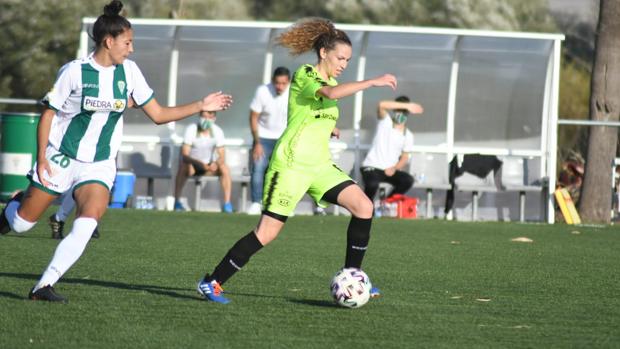 El Pozoalbense se lleva el estreno liguero en la Reto Iberdrola ante el Córdoba Femenino (1-2)