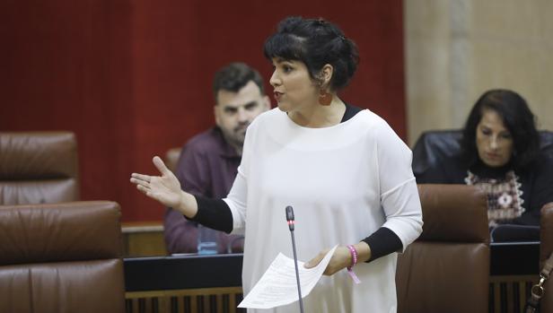 Teresa Rodríguez pide explicaciones a Pablo Iglesias aunque culpa a IU de su expulsión de Adelante Andalucía