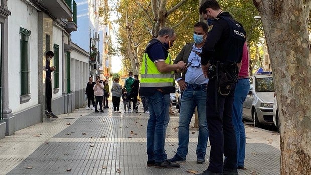 Encuentran una cabeza humana dentro de una bolsa en un contenedor de Huelva