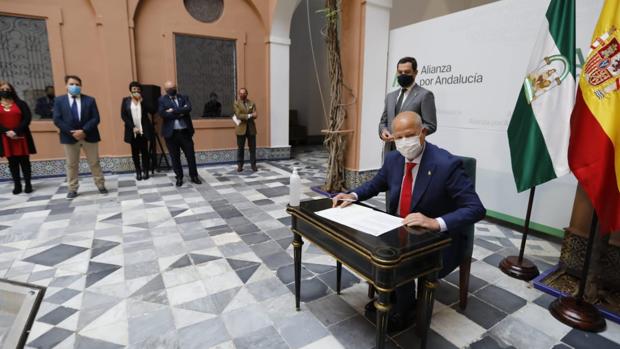 La educación concertada de Andalucía tendrá 1.300 profesores de refuerzo por el coronavirus