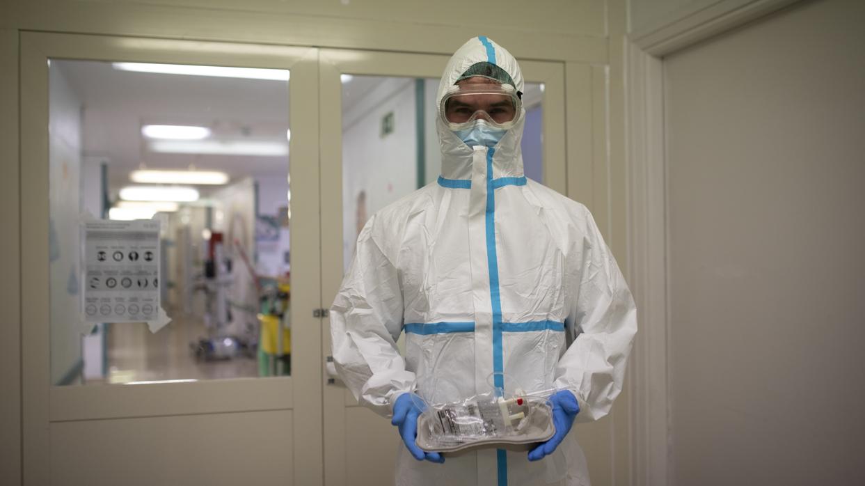 También los Colegios de Médicos se oponen a posponer las vacaciones pendientes de los galenos por la pandemia