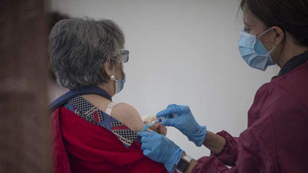 Los hospitales de Andalucía están preparados para recibir la vacuna contra el Covid-19