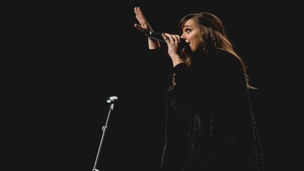 La cantaora Sara Corea homenajea a Morente en la iglesia de San Agustín, de Córdoba