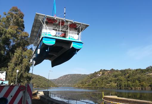 Botadura del barco, en la mañana de este martes