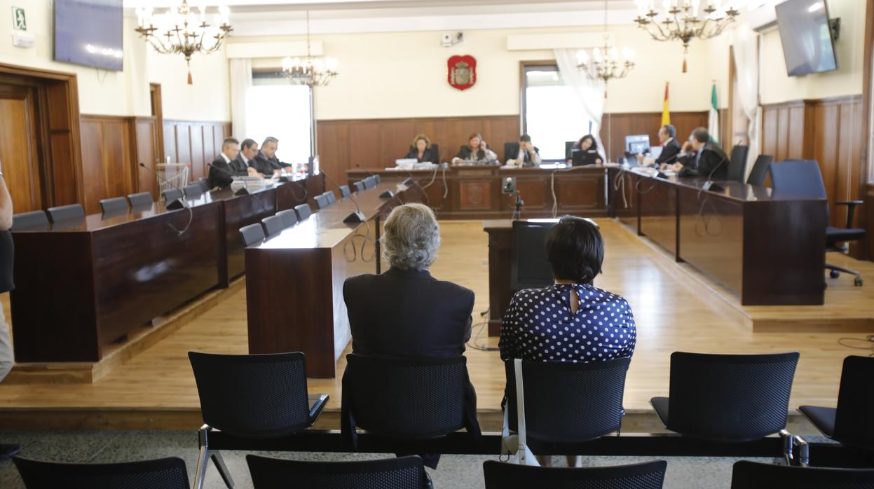 Imagen del primero juicio de Invercaria celebrado en la Audencia de Sevilla en septiembre de 2019