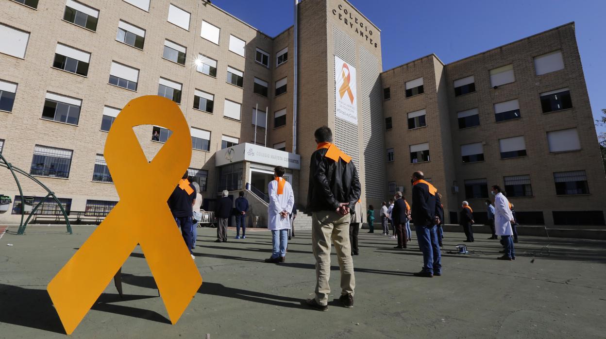 Manifestación contra la ley Celaá en el colegio Cervantes