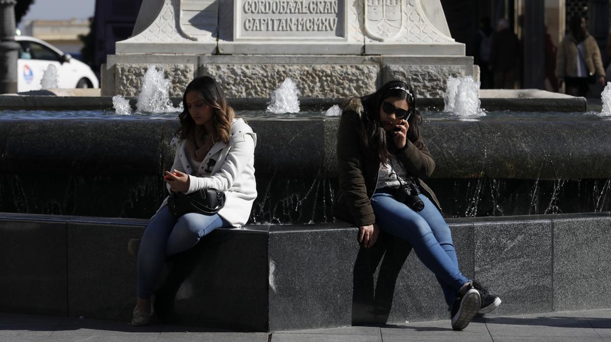 Mañana de frío en la plaza de Las Tendillas de Córdoba