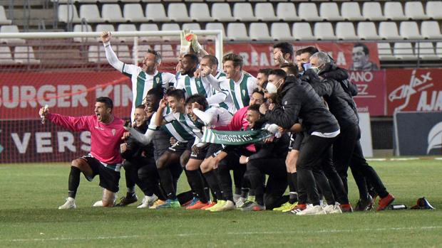 Pablo Alfaro, cuarto entrenador consecutivo que debuta con victoria en el Córdoba CF