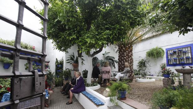 El Covid resucita el patio andaluz