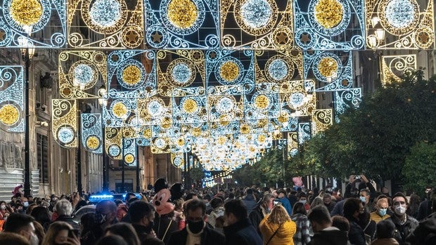 Andalucía anuncia hoy las nuevas medidas contra el Covid para Navidad, que entrarán en vigor el sábado