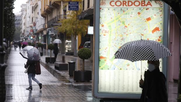 El tiempo en Córdoba para este viernes: probabilidad de lluvias leves y subida de las temperaturas