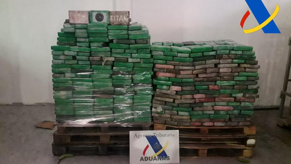 Intervenidos 1.600 kilos de cocaína en el puerto de Algeciras en un contenedor de plátanos