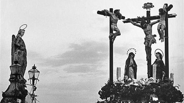 Cuando en la Semana Santa de Córdoba hubo tres cruces