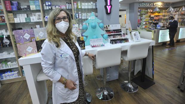 Un robo al mes: así sufren en una farmacia de Málaga a los «ladrones de la belleza»