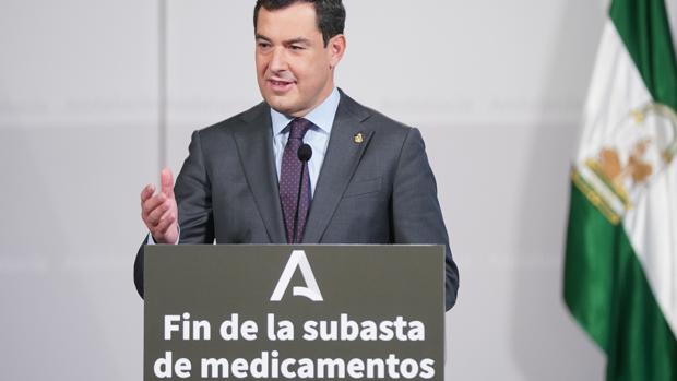 El Gobierno andaluz acaba definitivamente con la subasta de medicamentos