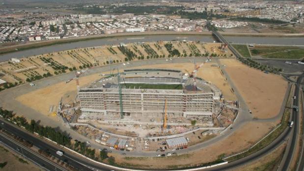 La primera fase de reforma del recinto ferial del Arenal de Córdoba estará terminada en seis meses