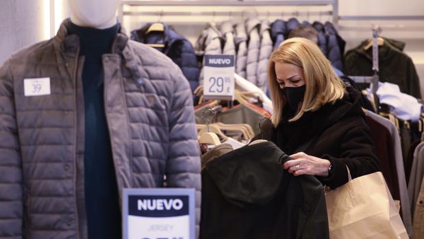 Las ventas de tiendas y bares de Córdoba en Navidad se desploman entre un 50% y 70% por el Covid