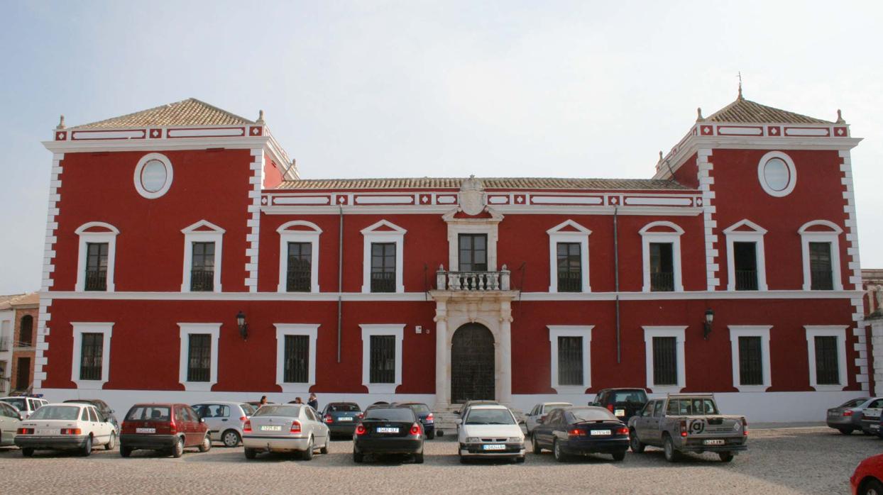 Fachada principal del Palacio Ducal de Fernán Núñez, que recibirá la mayor cuantía