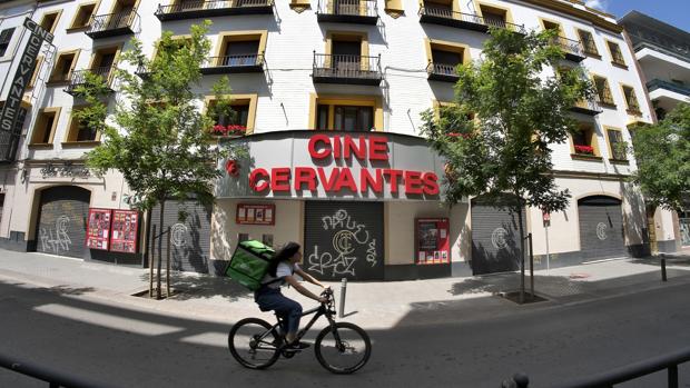 Nuevas medidas covid en Andalucía: los cines cerrarán a las 20 horas