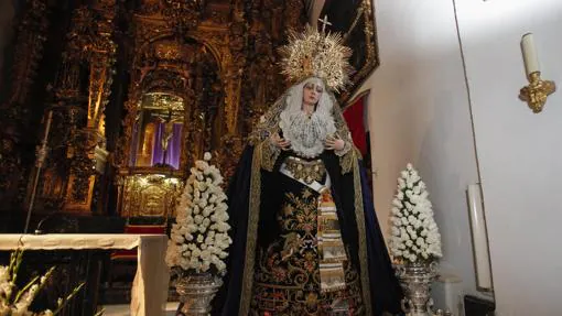 La Virgen de los Ángeles, en la iglesia del monasterio del Císter