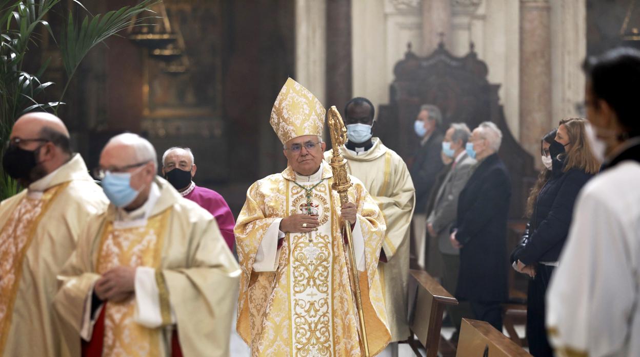 El obispo de Córdoba, Demetrio Fernández, durante una misa reciente