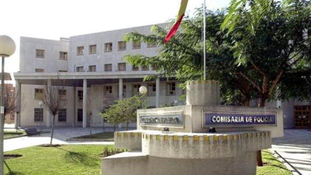 Al menos 50 policías nacionales en Málaga están contagiados por coronavirus