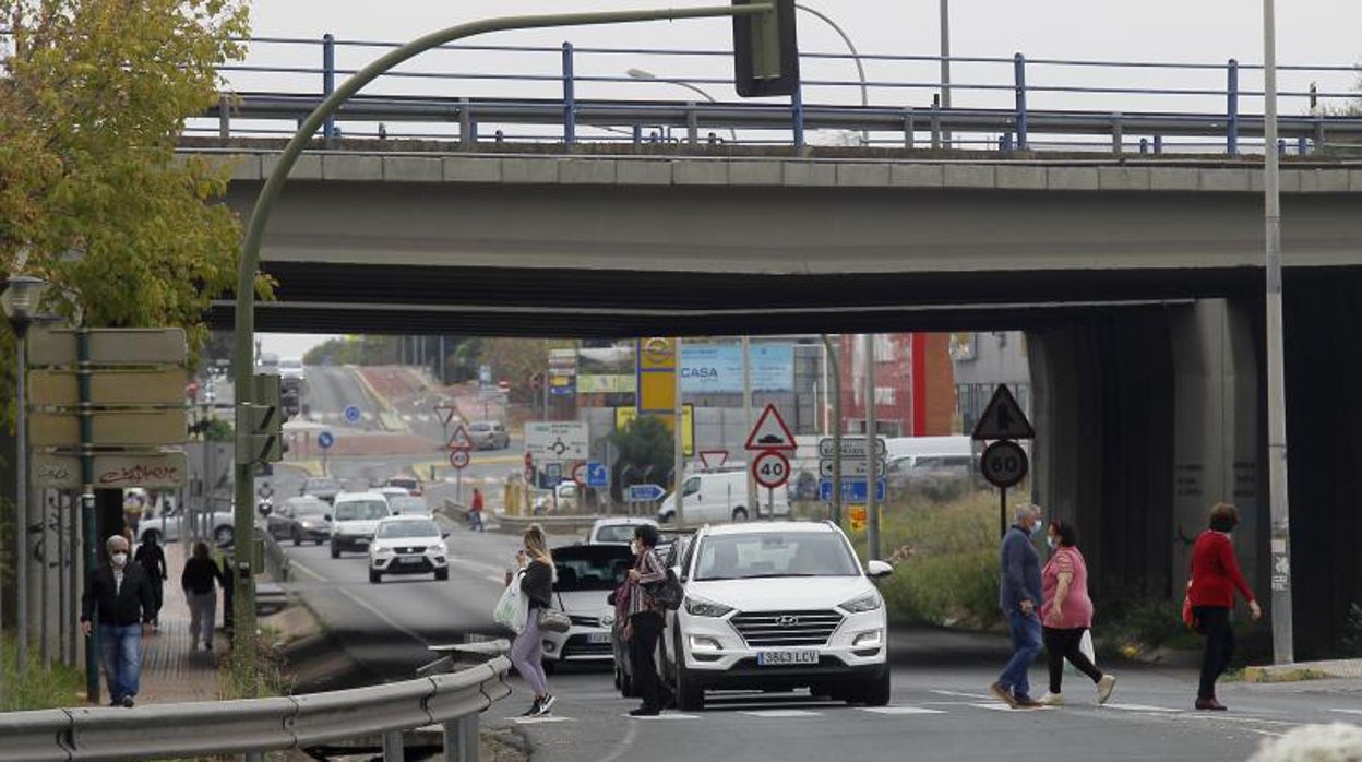 Los municipios que superen los 500 contagios por 100.000 habitantes quedarán confinados perimetralmente