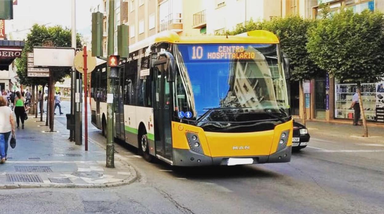 Autobús de transporte urbano de Jaén