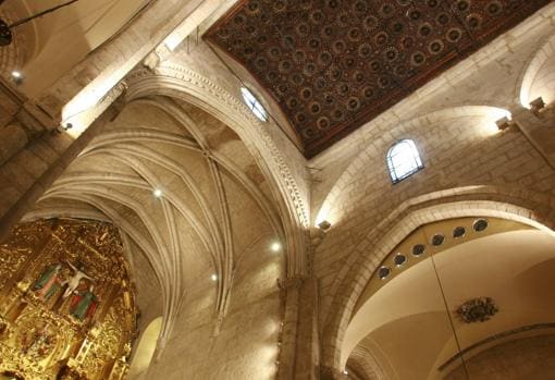 Iglesias cofrades | San Nicolás, un viaje por el arte desde el siglo XIII  al XVIII en Córdoba