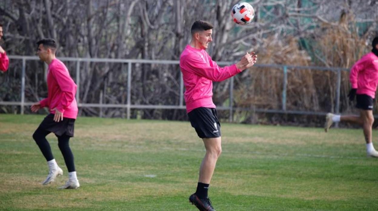 Alberto Ródenas en un entrenamiento del Córdoba CF