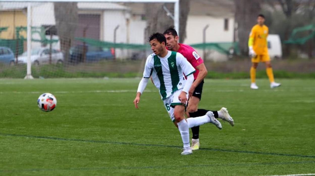 Derbi entre el Córdoba B y el Ciudad de Lucena