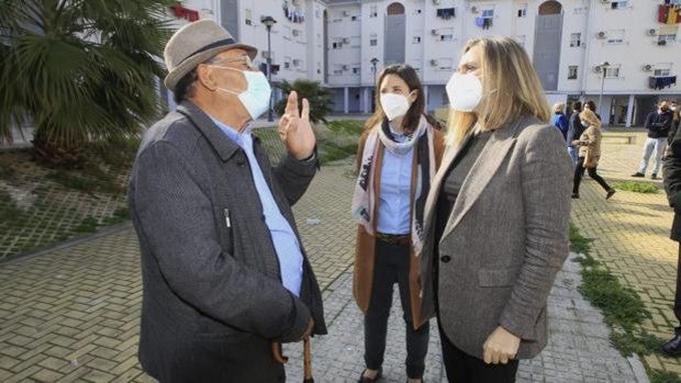 Fomento hace obras de mejora energética en 220 viviendas del barrio Guadalquivir de Córdoba