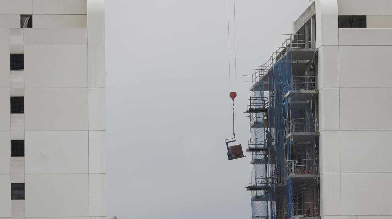 Obras en viviendas del fondo Kronos en la Fuente de la Salud