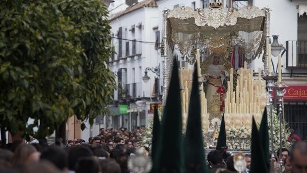 El patero del domingo | 'Nazareno descalzo', por Luis Miranda