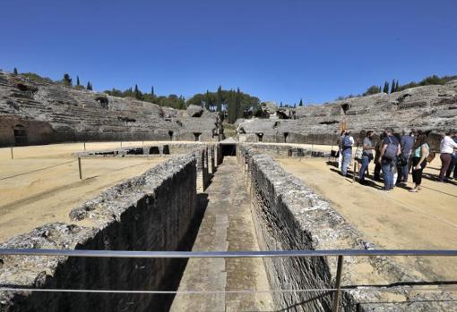 Antigua ciudad romana de Itálica