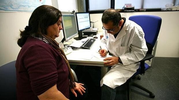 Semejanza Vamos microondas Ya se puede pedir cita presencial con el médico en algunos centros de salud  en Andalucía