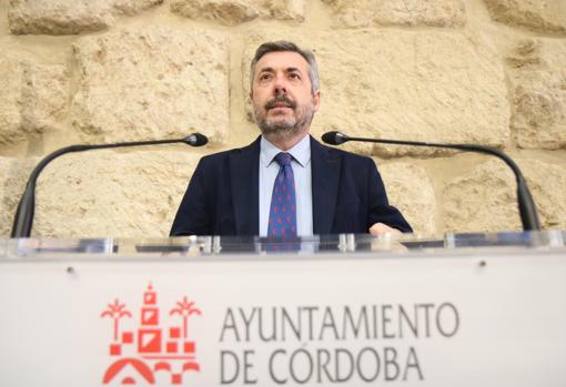 El edil de Seguridad, Miguel Ángel Torrico (PP), hoy duran su rueda de prensa