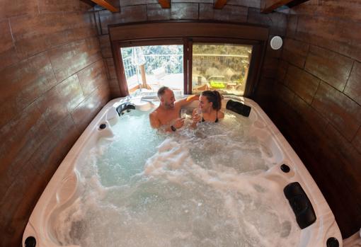 Las casas rurales Picachico de Laroya cuentan con jacuzzi privado..