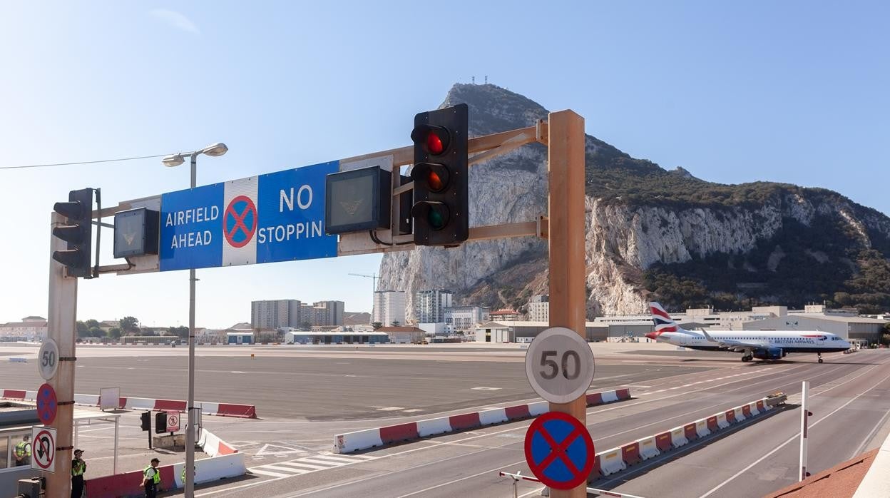 Imagen de archivo de la pista del aeropuerto de Gibraltar