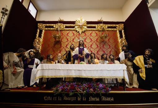 Los doce apóstoles con el Señor de la Fe, en la capilla de la Sagrada Cena