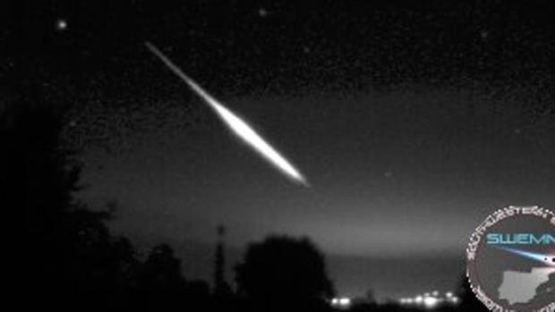 Un trozo de asteroide cruza el cielo de Andalucía a 96.000 kilómetros por hora