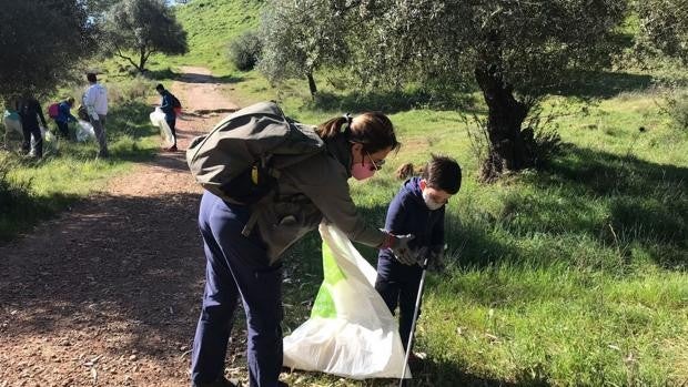 Los alumnos de Maristas, agentes medioambientales por un día