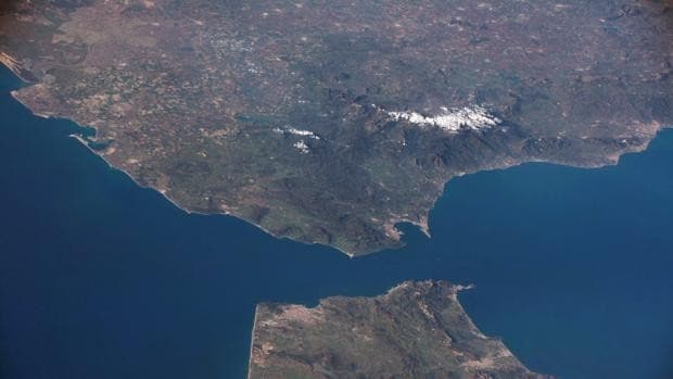Andalucía desde el espacio: así se ven Doñana, Sierra Nevada o la Bahía de Algeciras a 400 kilómetros