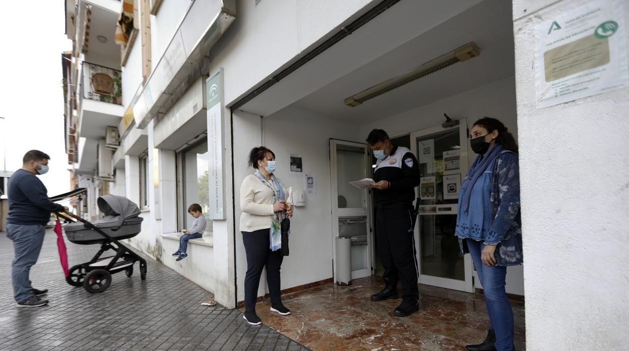 Una oficina de empleo en Córdoba el pasado mes de noviembre