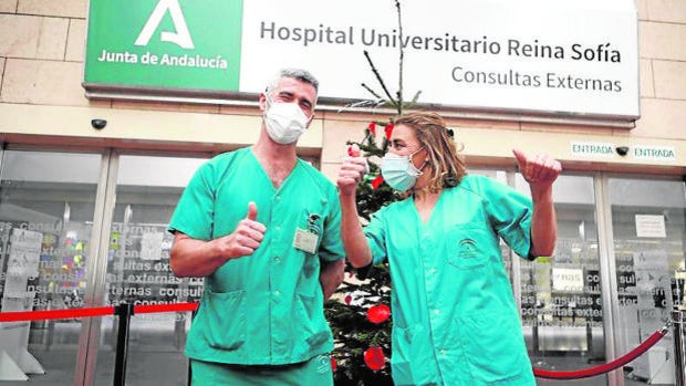 La vacuna reduce los casos de Covid-19 un 90 por ciento en sanitarios del Reina Sofía de Córdoba